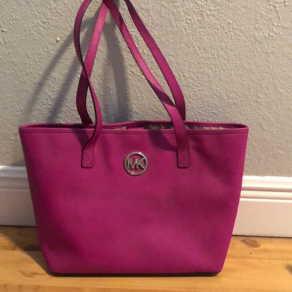 Hot pink tote